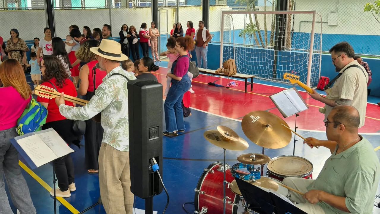 Olha como foi lindo o Cirandar ontem no CEI Jardim Umarizal!